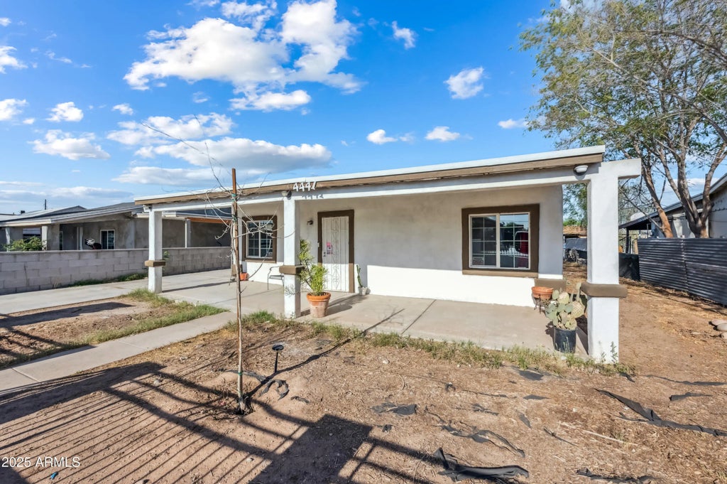 4441 S 8th Street, Phoenix