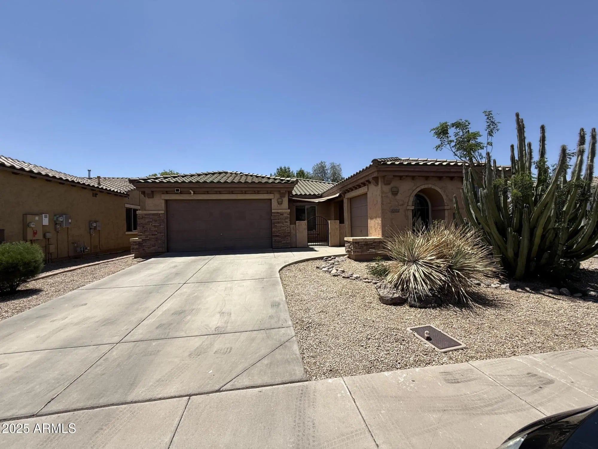 Photo of Listing #6866831