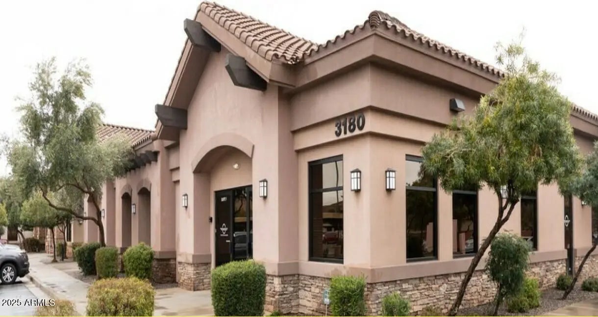 Photo of Listing #6867045