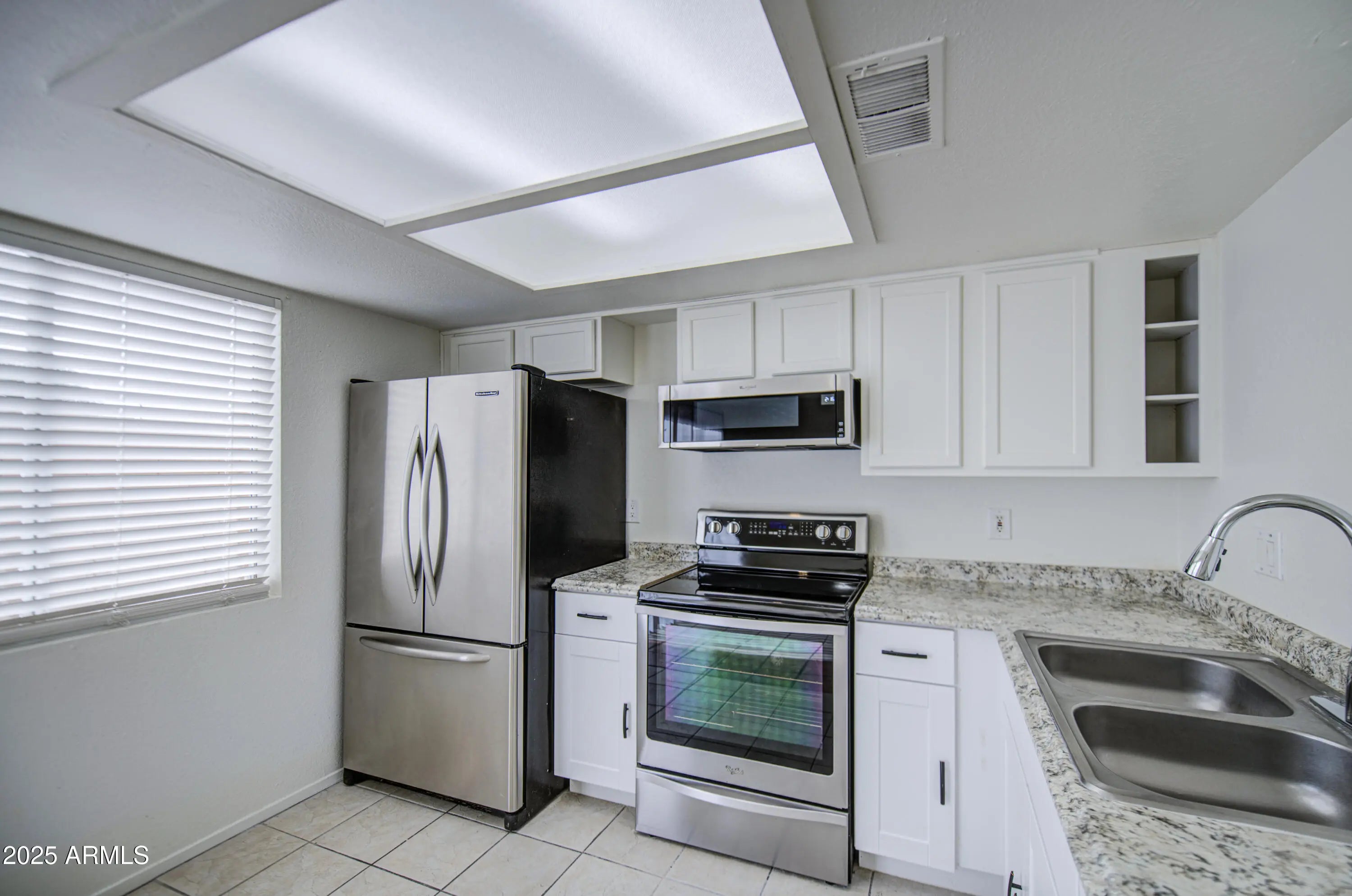 Photo of Listing #6867304