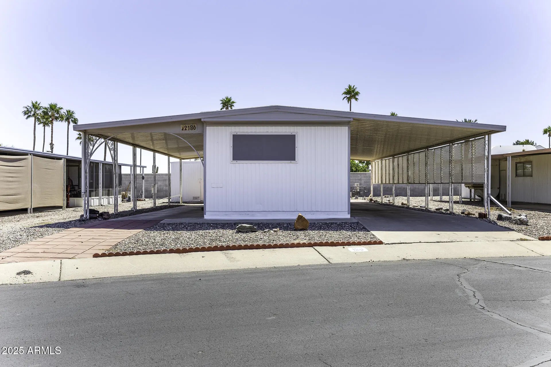 Photo of Listing #6867408