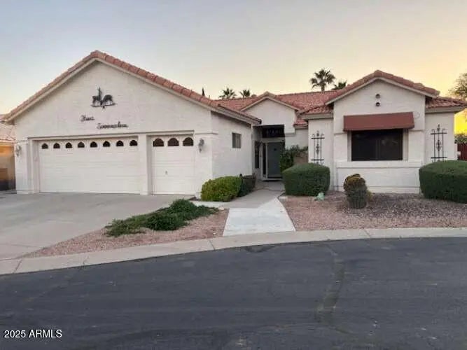 23906 S Sunland Court, Sun Lakes
