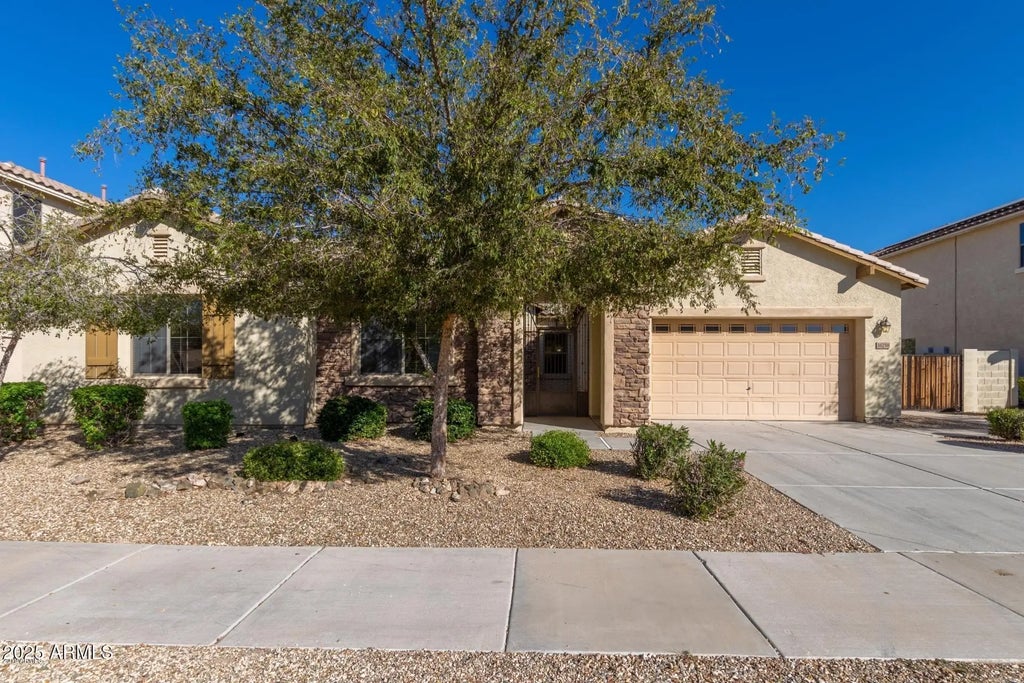 16758 W Apache Street, Goodyear
