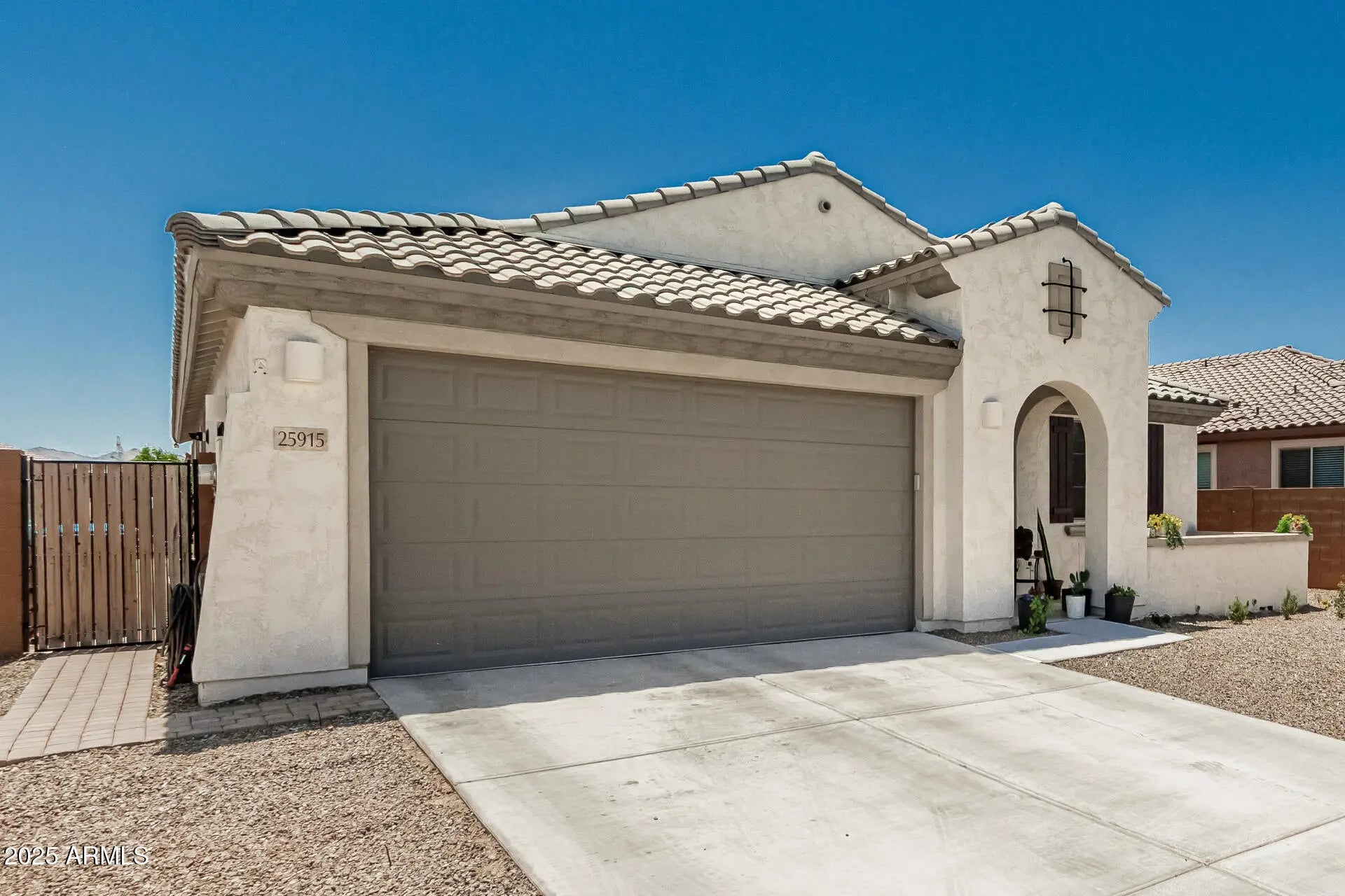 Photo of Listing #6867965