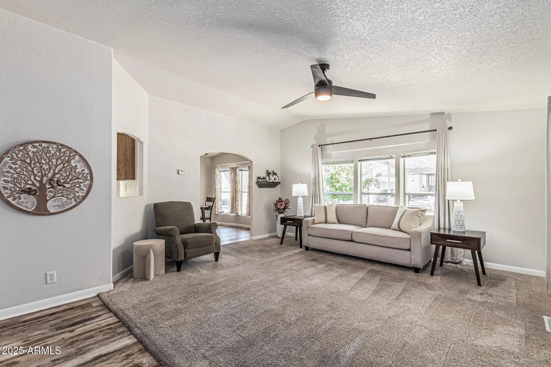 Photo of Listing #6869155