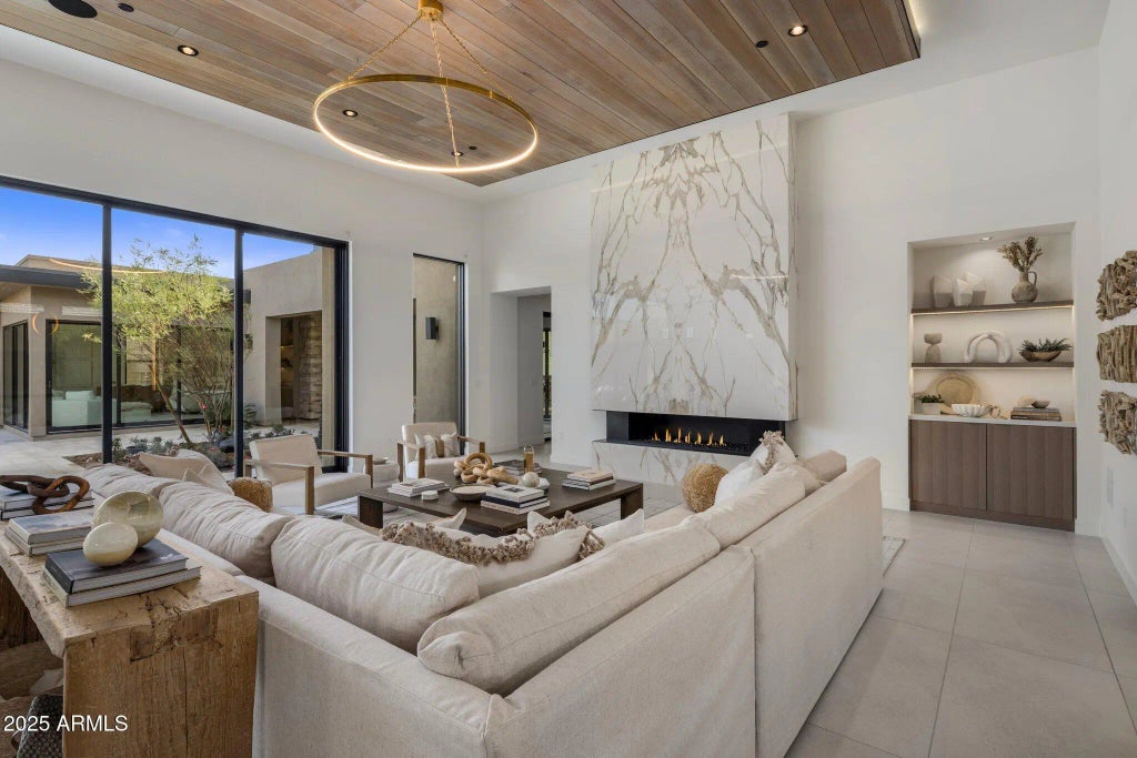 24863 N 103rd Way, Scottsdale