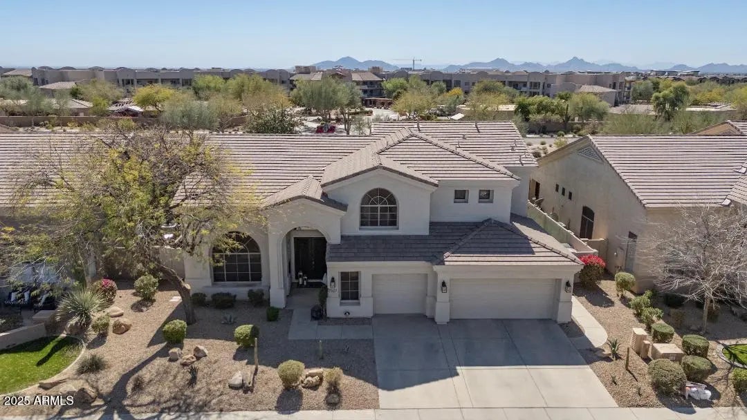 Photo of Listing #6869381