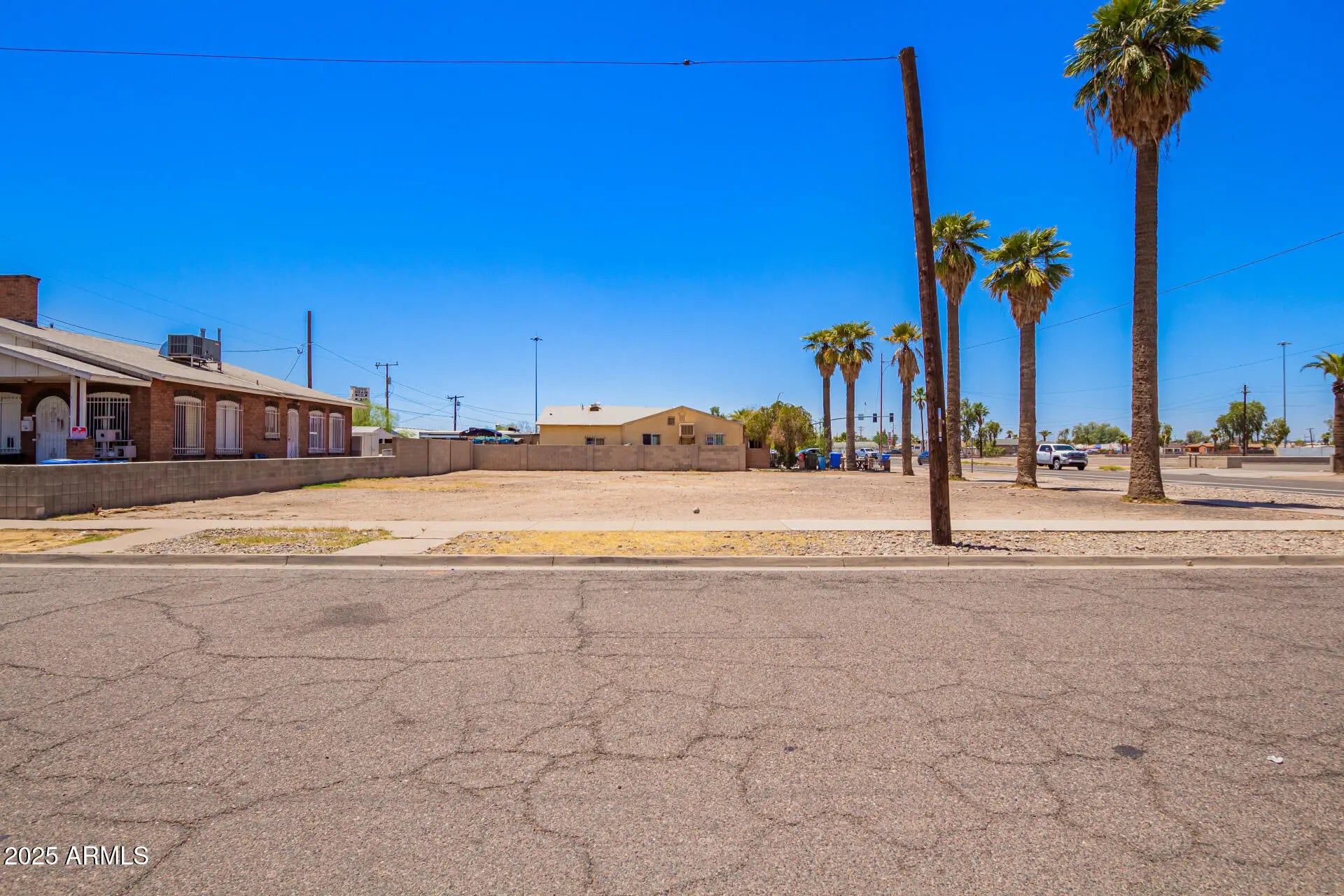 Photo of Listing #6871932