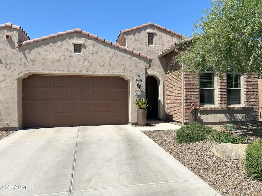 16822 W Catalina Drive, Goodyear