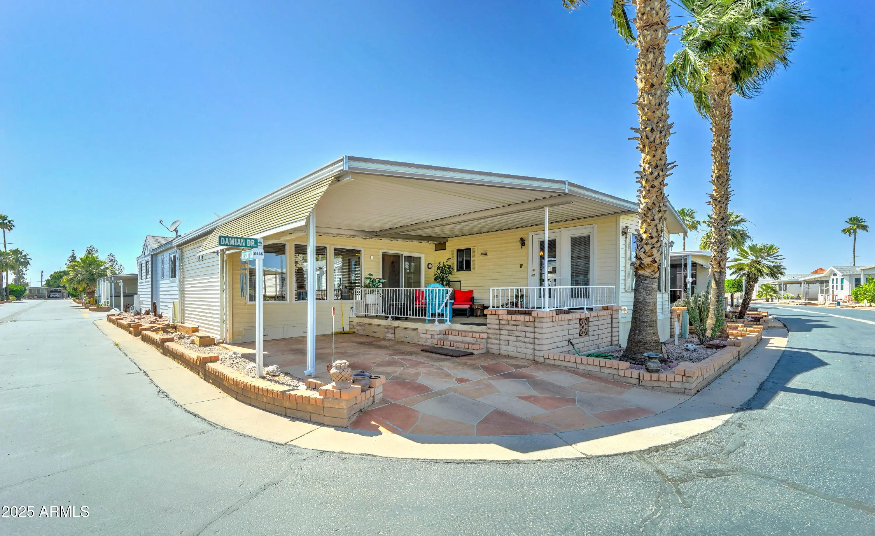 Photo of Listing #6868689