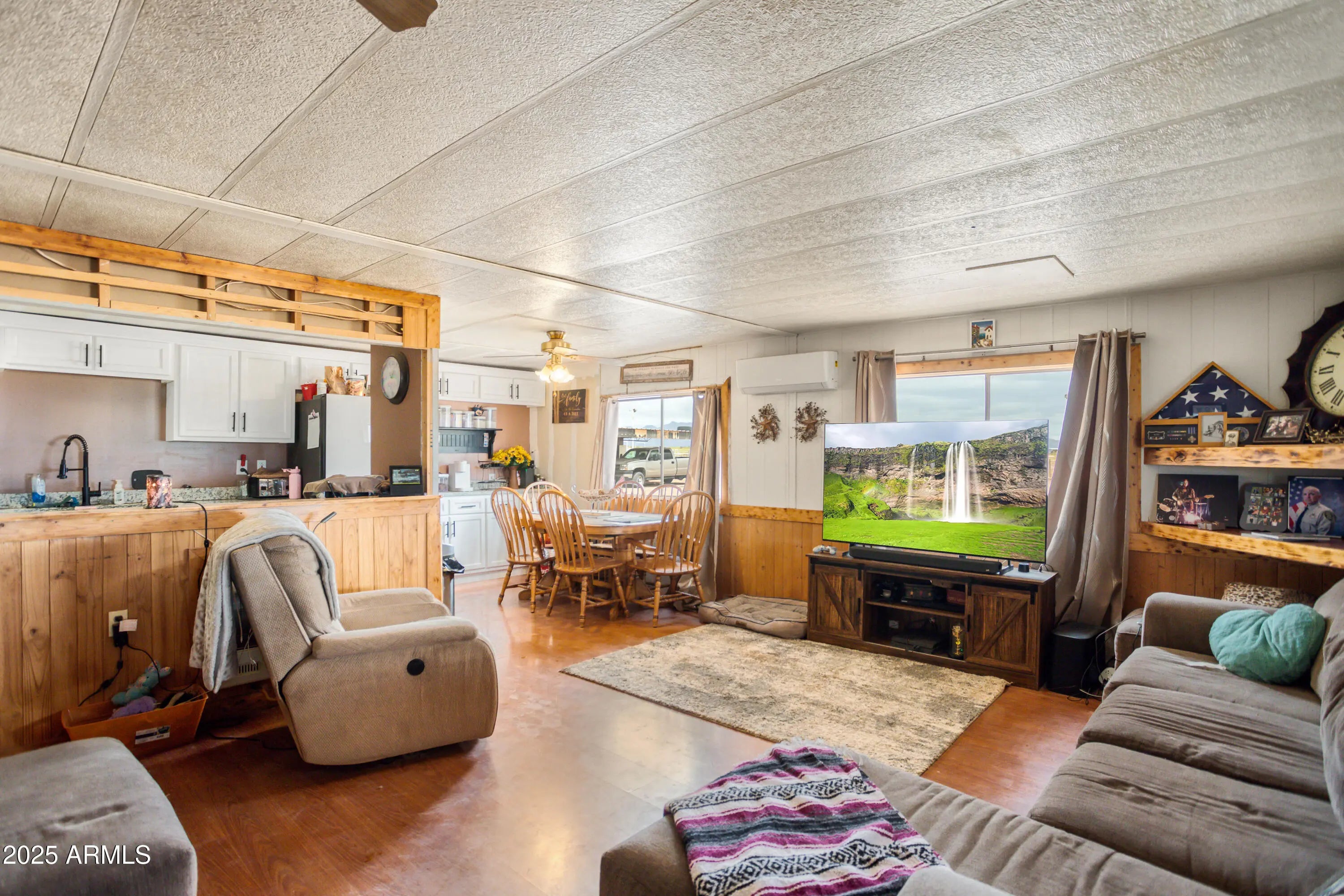 Photo of Listing #6869902