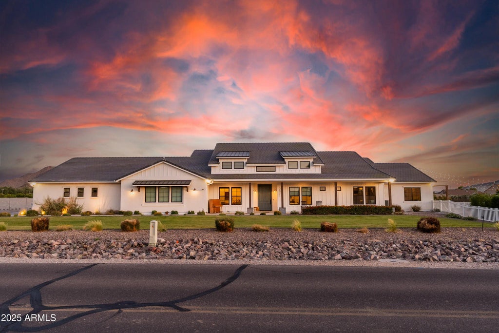 2971 E Coldwater Boulevard, Gilbert