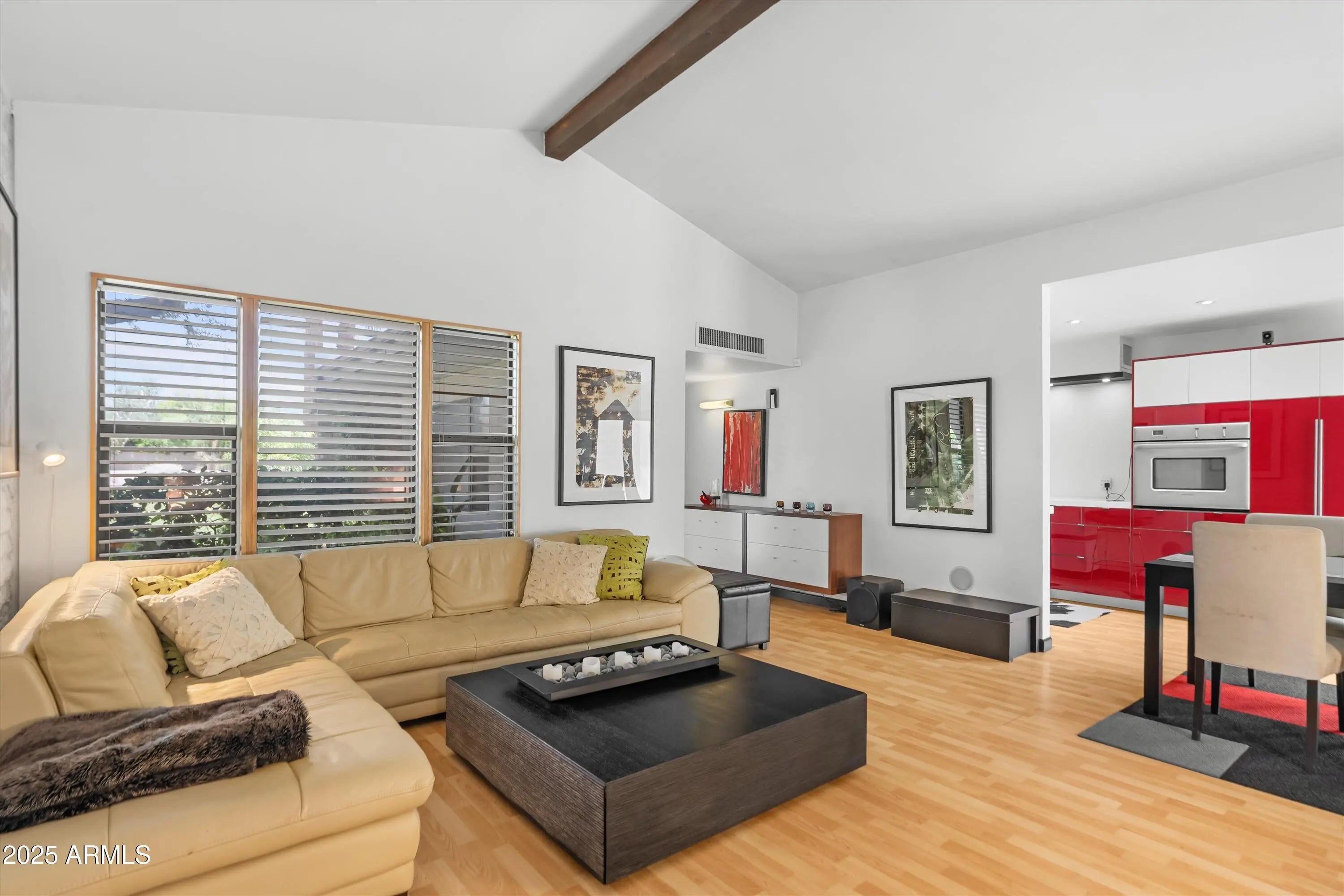 Photo of Listing #6883565