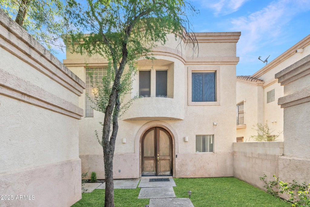6002 N 5th Place, Phoenix