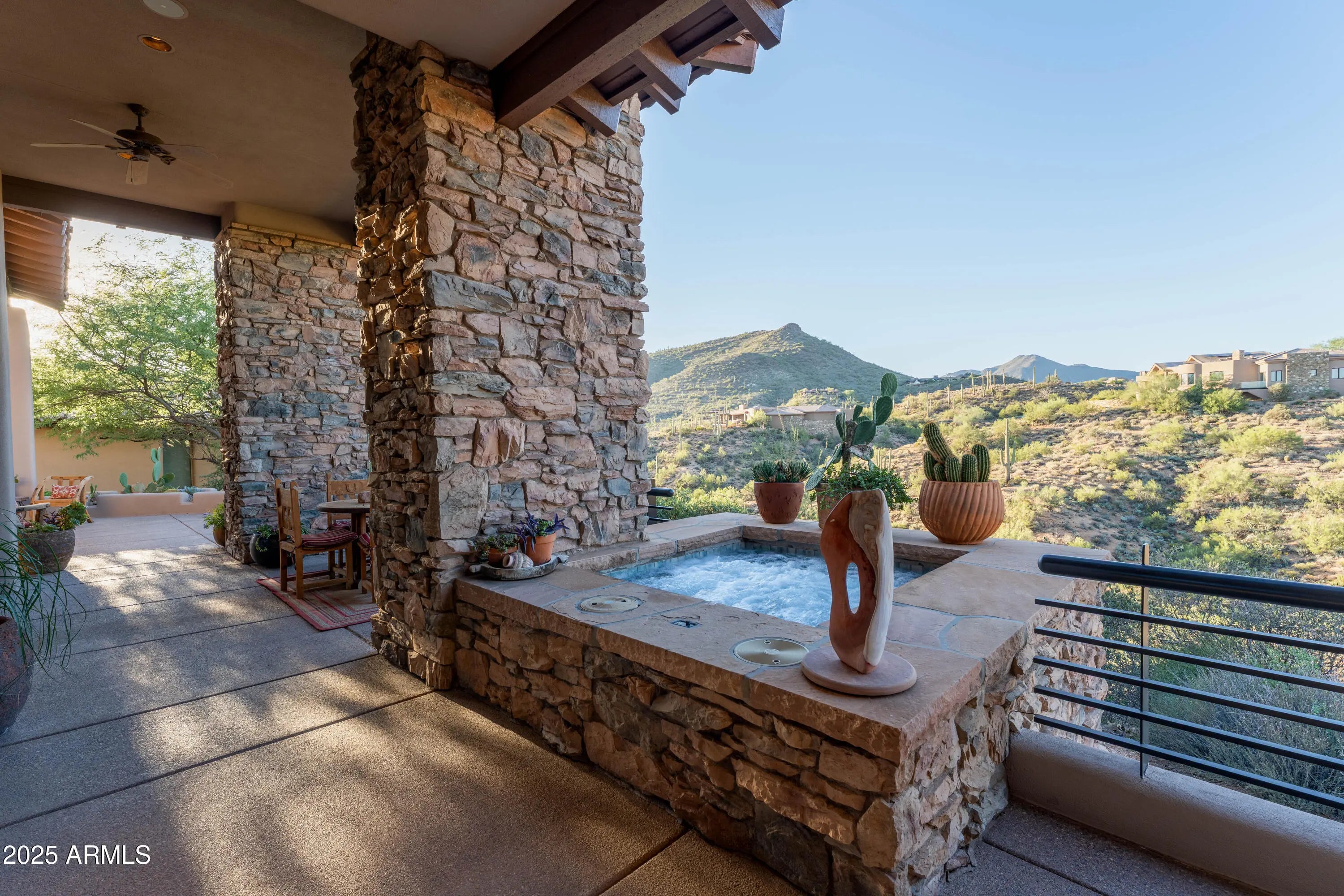 Photo of Listing #6929684