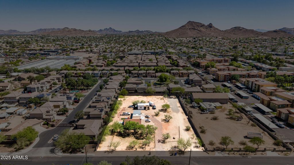 1851 E Campo Bello Drive (unit 19), Phoenix