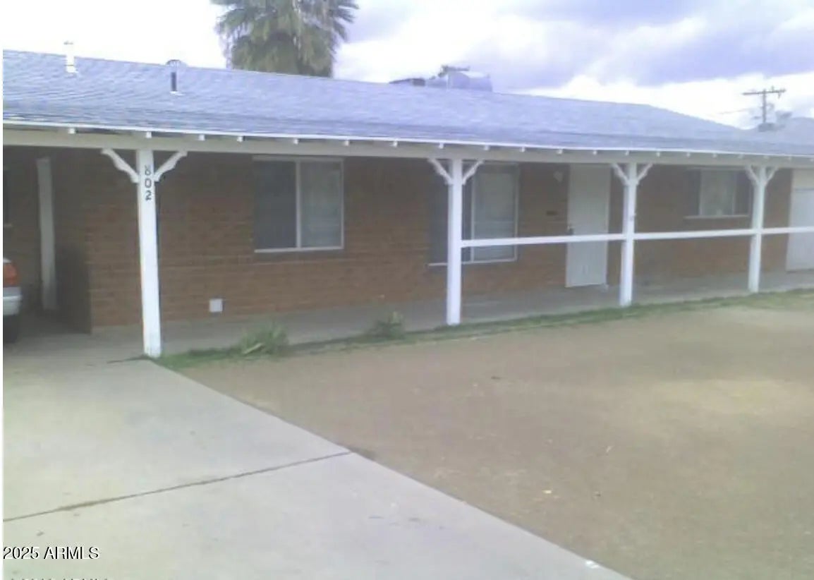 Photo of Listing #6869944