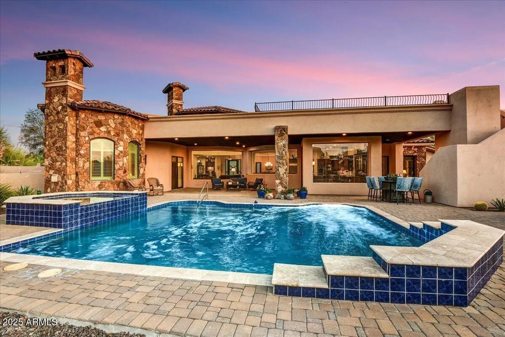 6551 E Flat Iron Loop, Gold Canyon