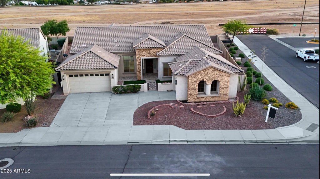 18027 W Royal Palm Road, Waddell