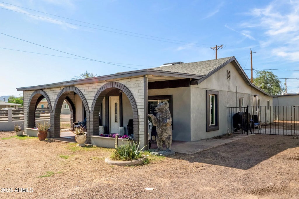 4624 S 9th Street, Phoenix