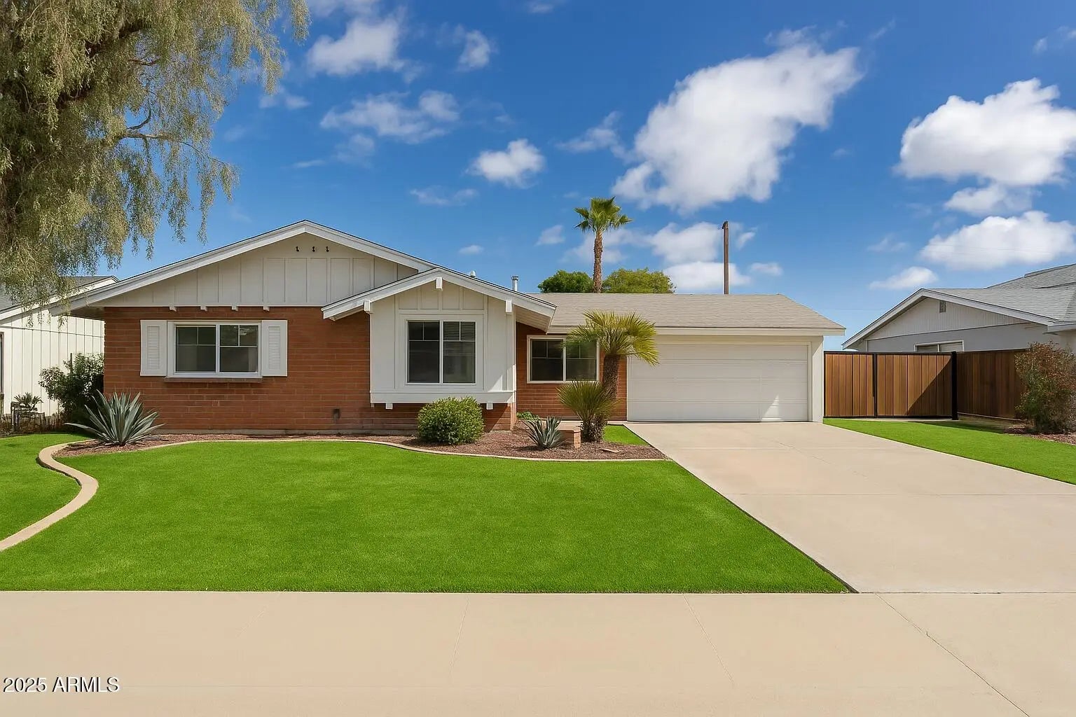 Photo of Listing #6871892