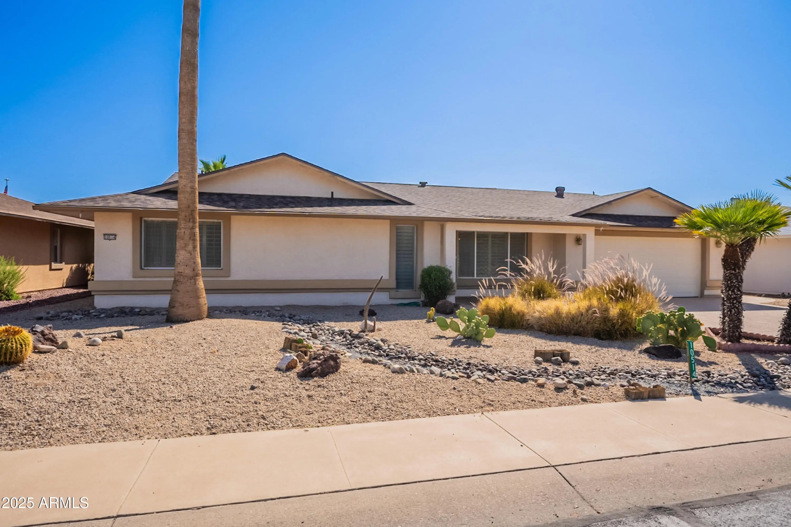 Photo of Listing #6878040