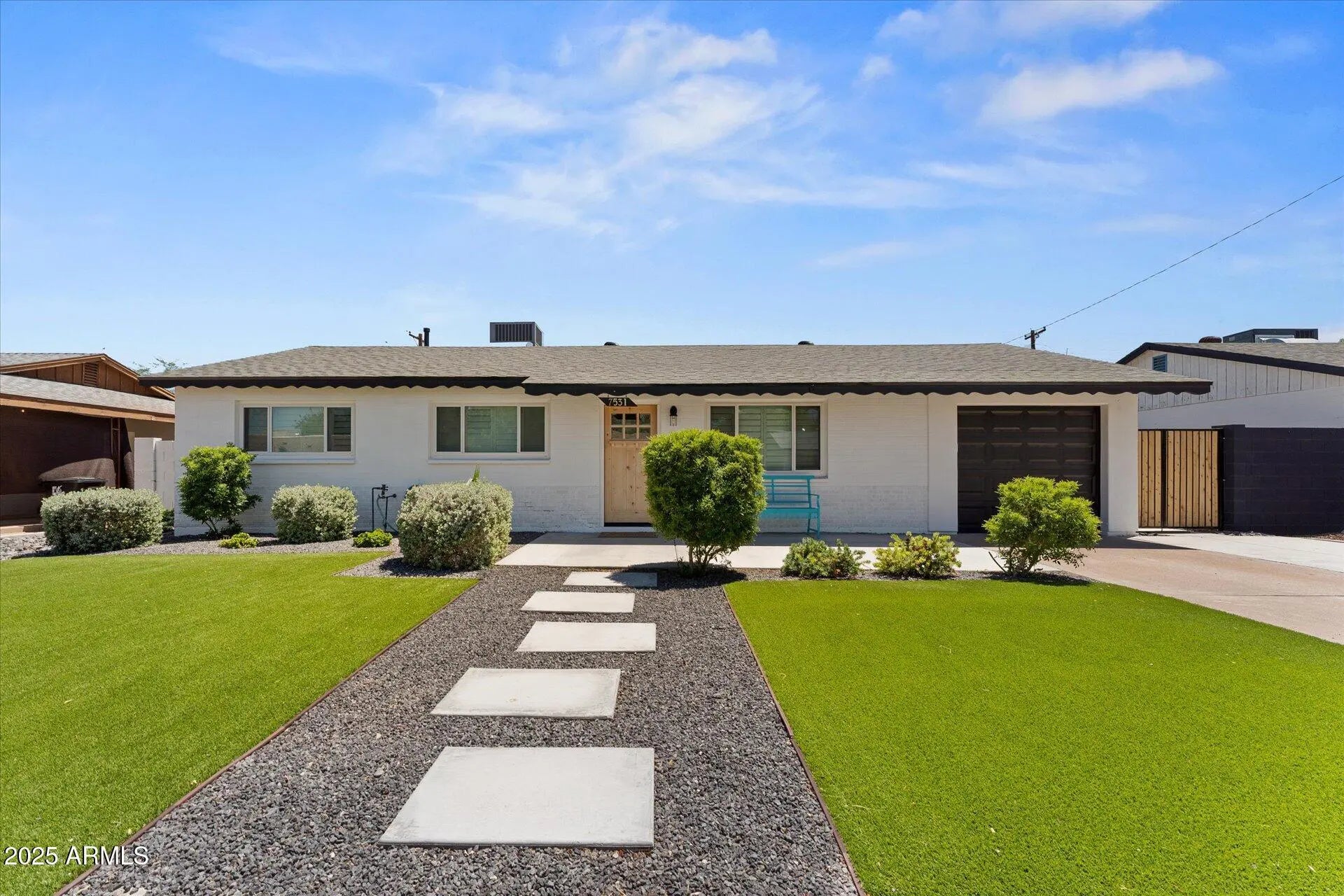 Photo of Listing #6871442