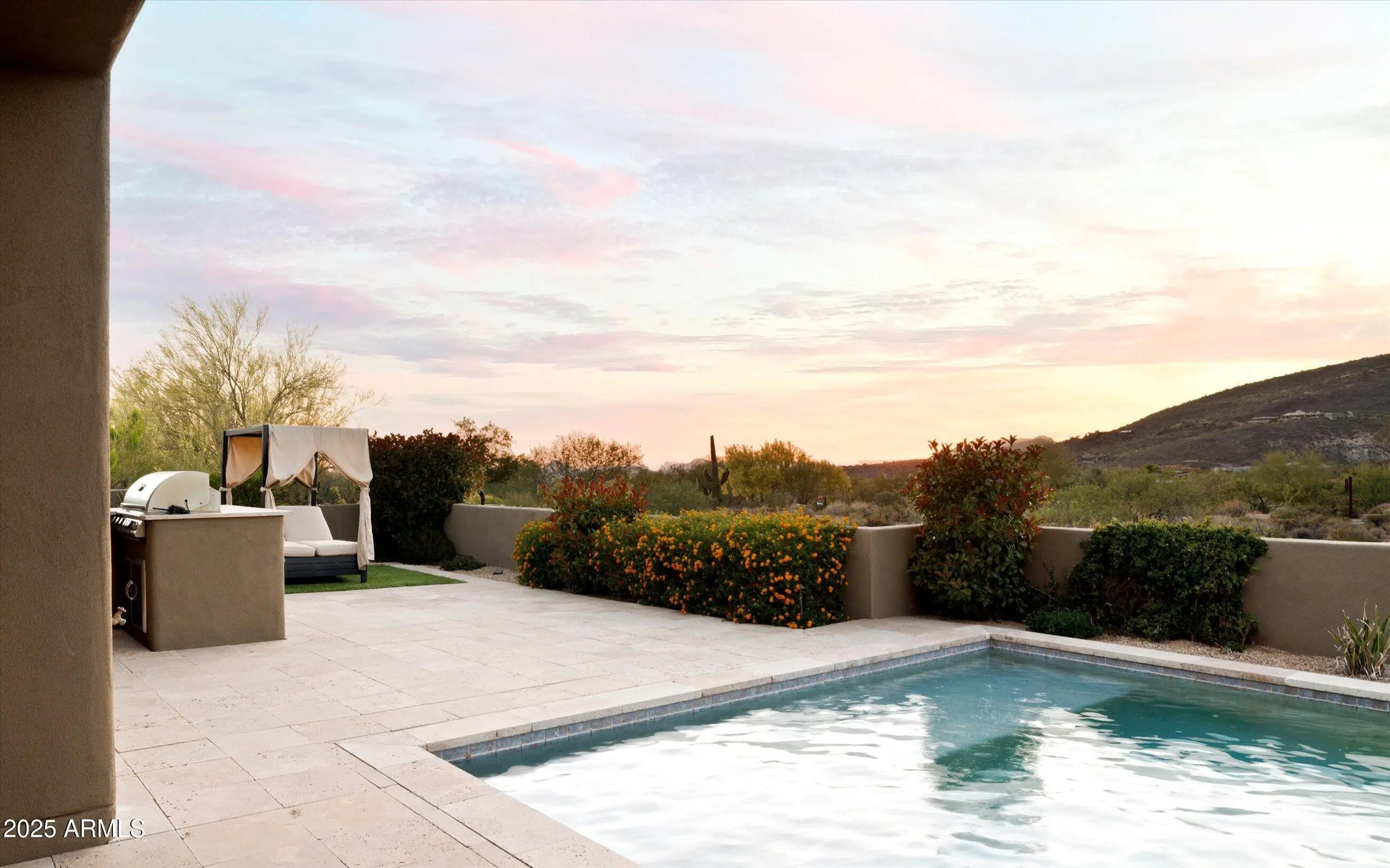 Photo of Listing #6871559