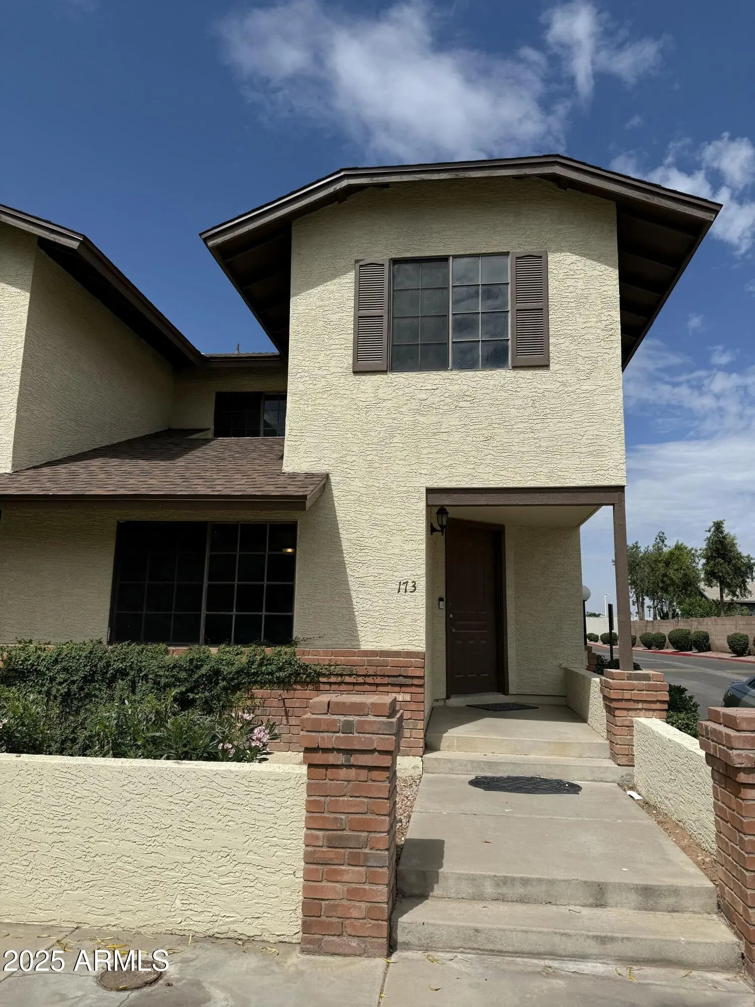 Photo of Listing #6873343