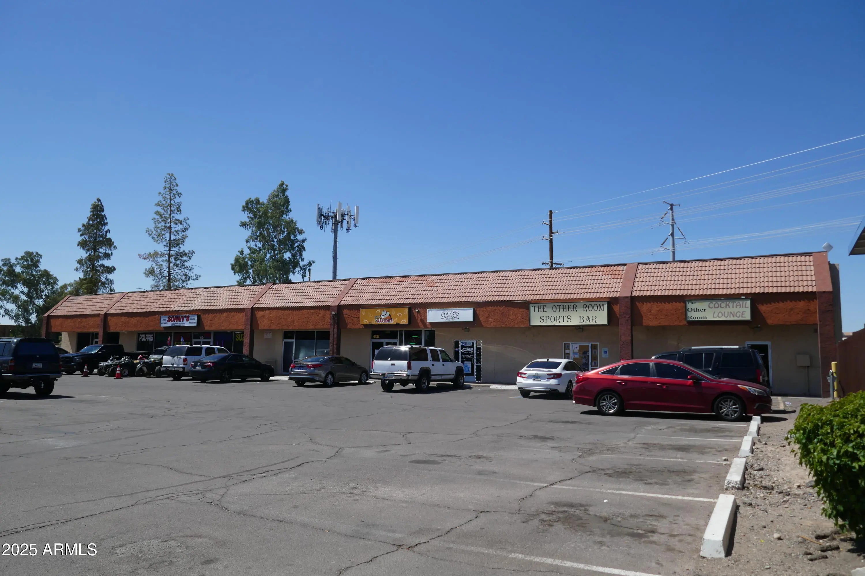 Photo of Listing #6872064