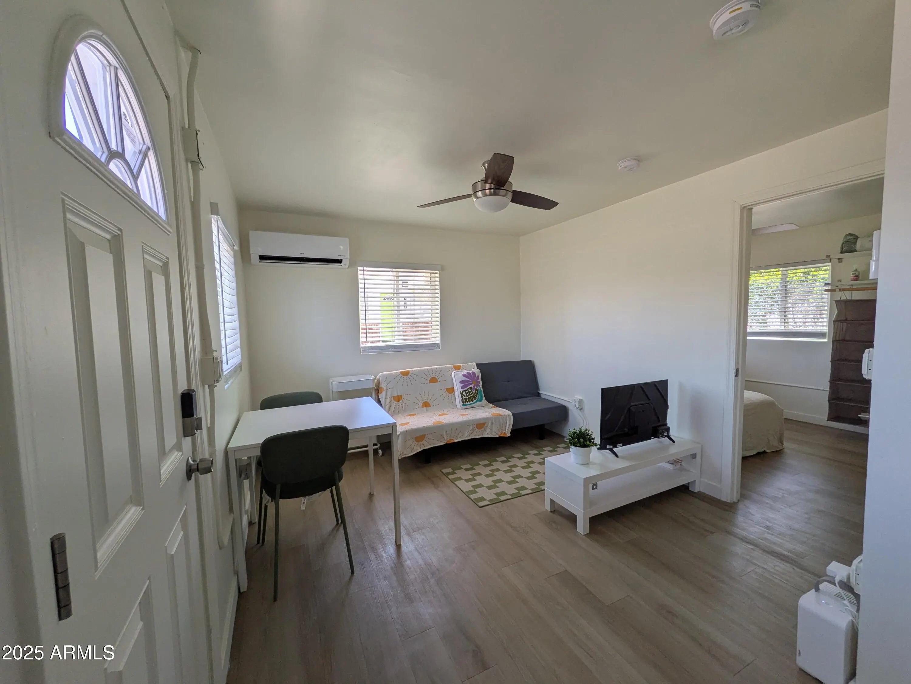 Photo of Listing #6871659