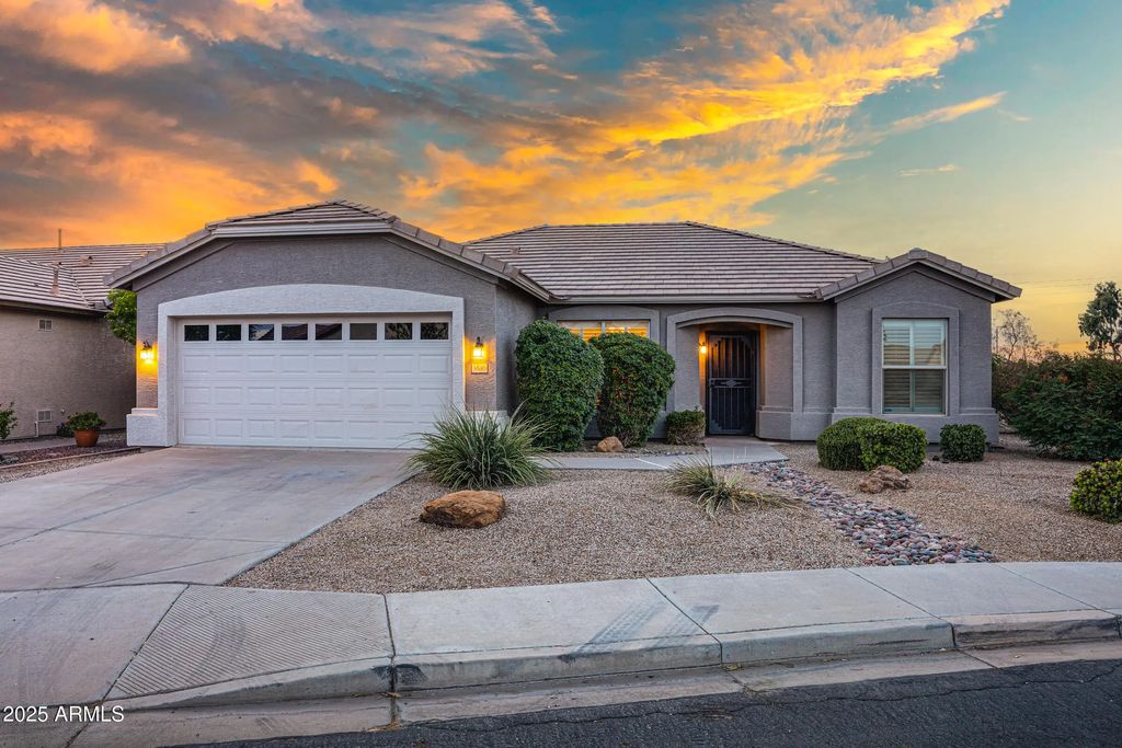 3640 E Torrey Pines Lane, Chandler