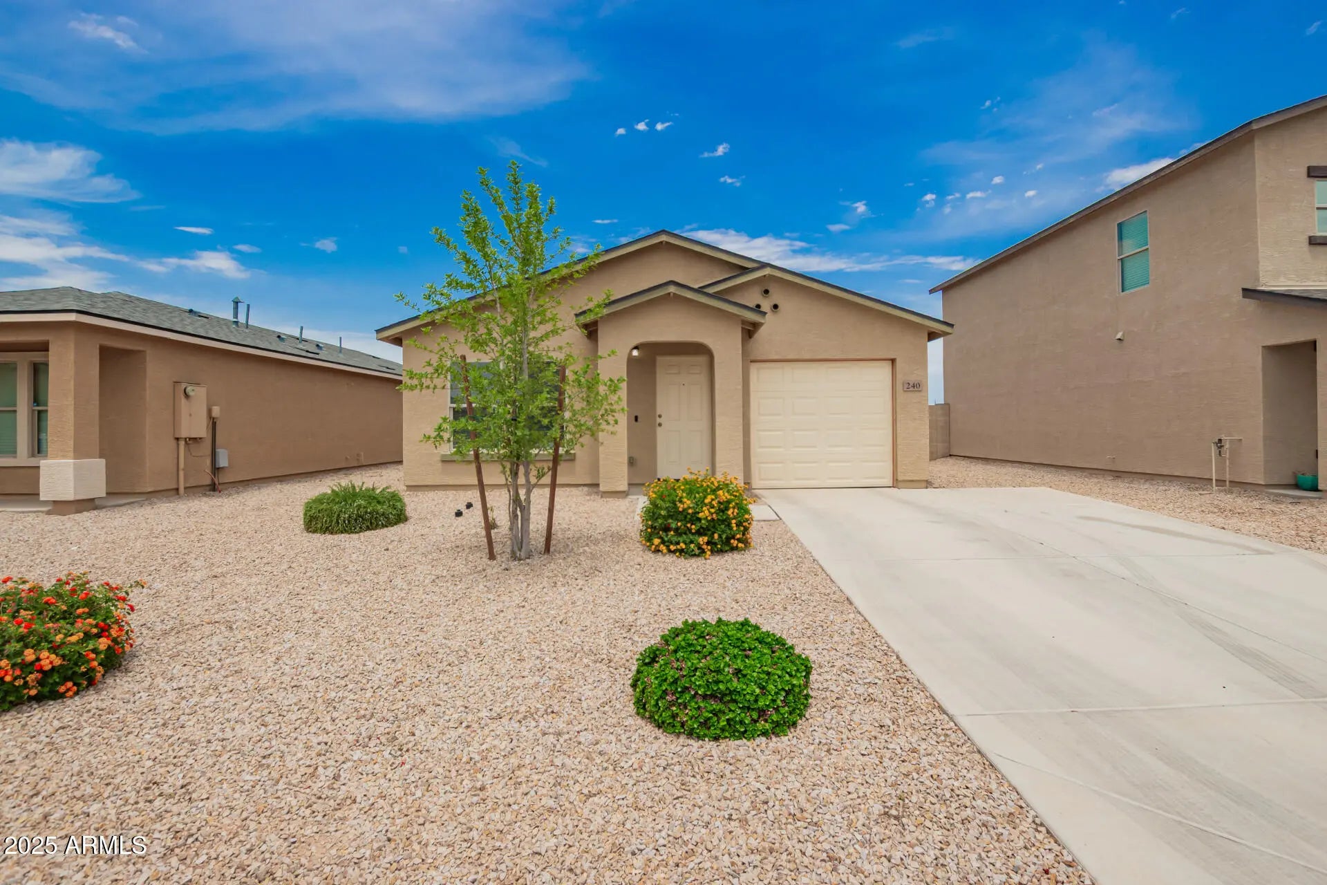 Photo of Listing #6874951