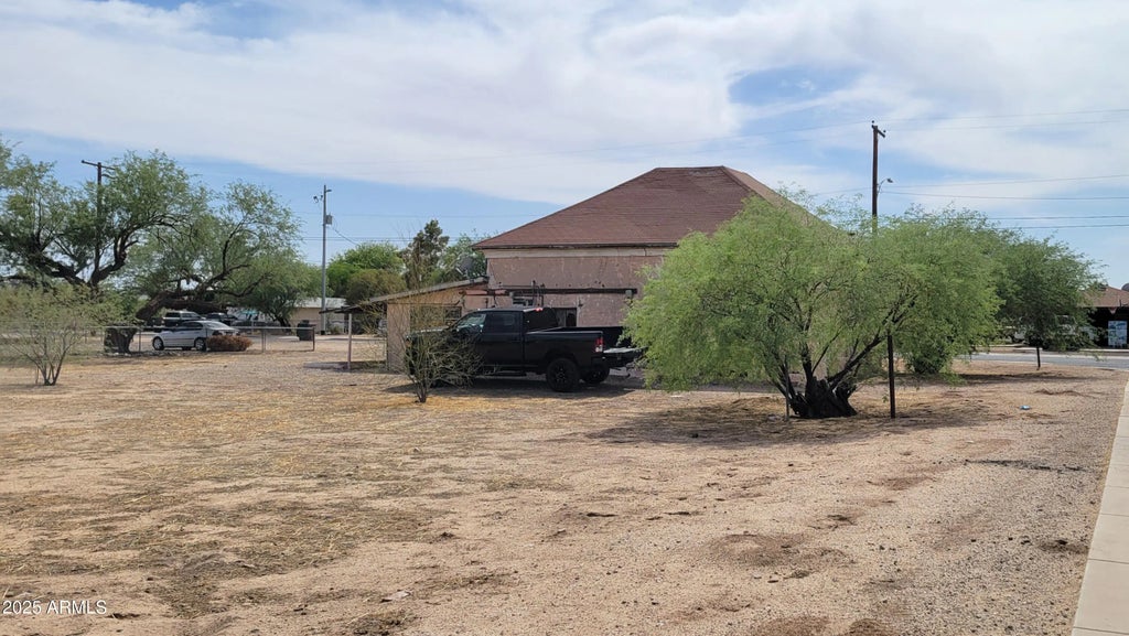 325 W 9th Street, Florence