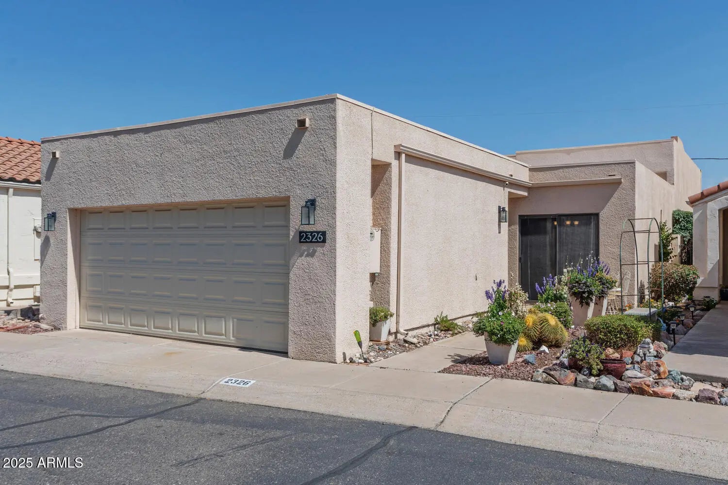 Photo of Listing #6873125