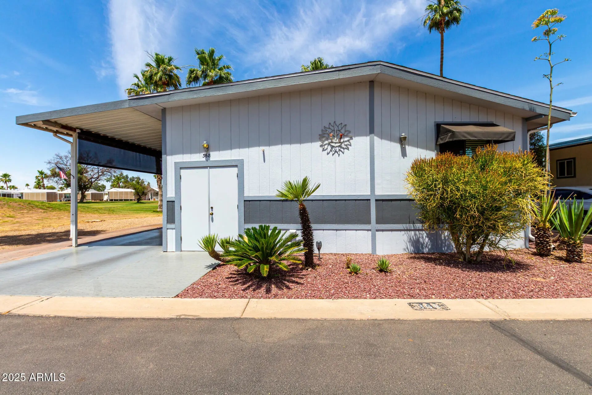 Photo of Listing #6873991