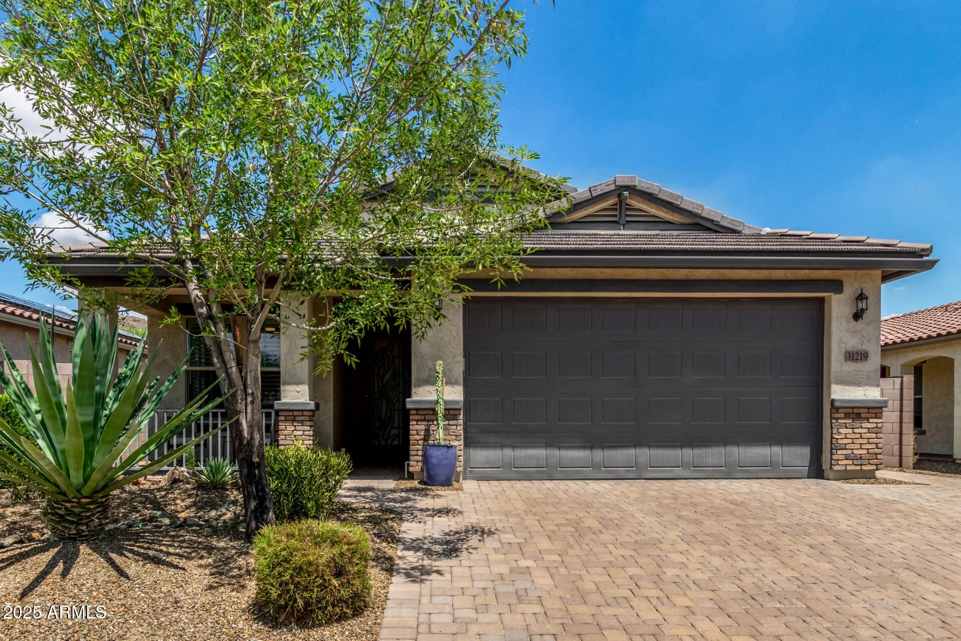 Photo of Listing #6876587