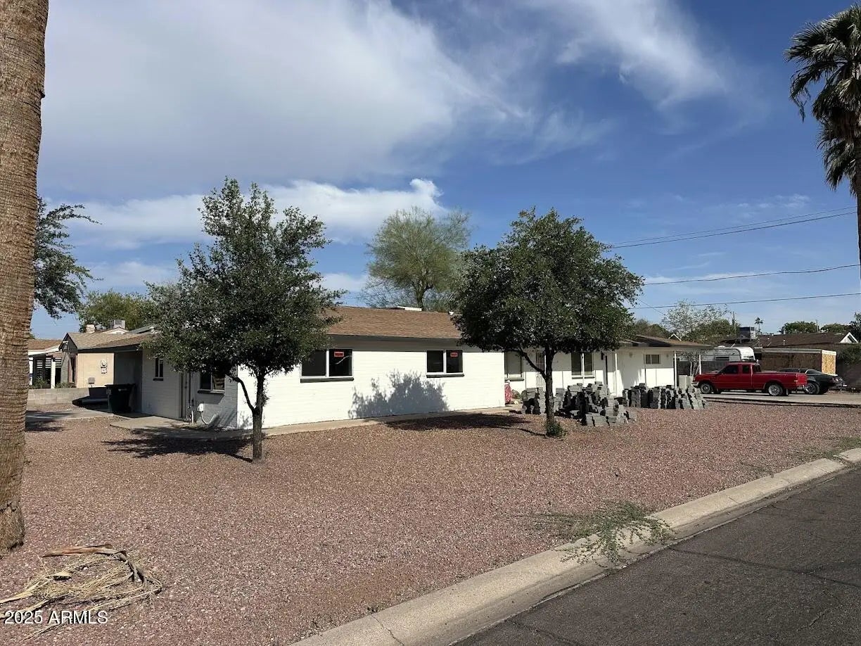 Photo of Listing #6874180