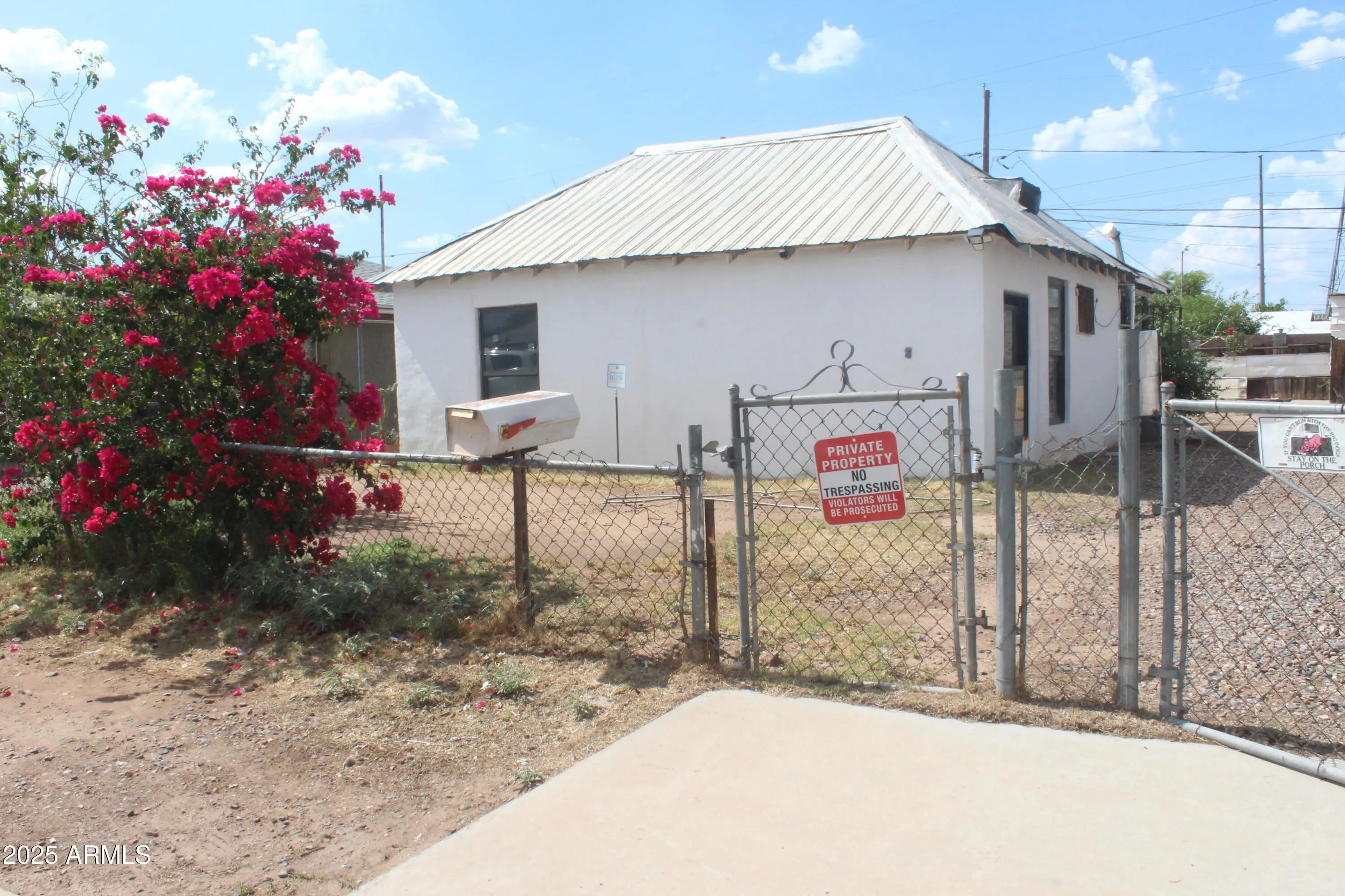 Photo of Listing #6875824