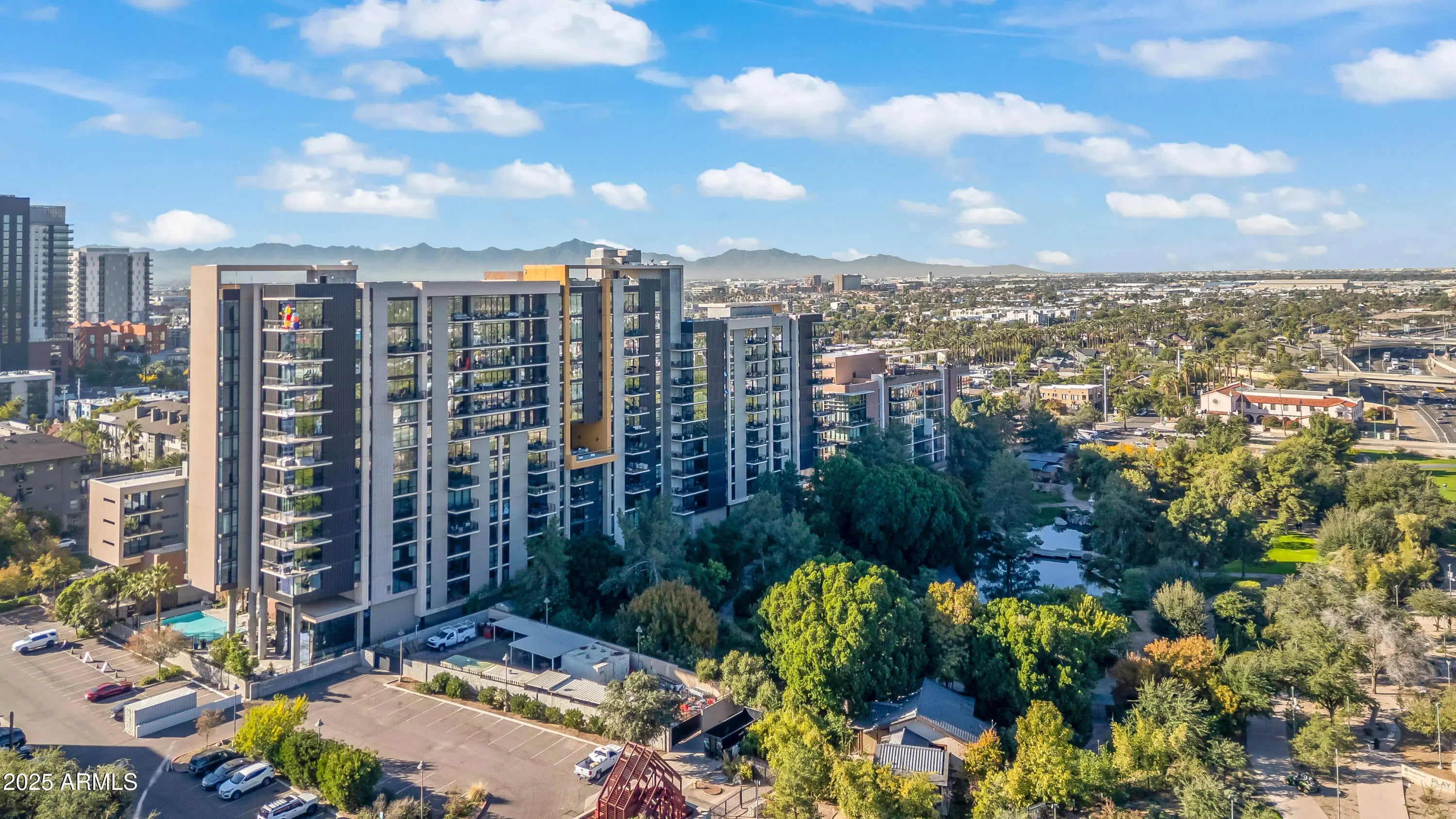 Photo of Listing #6874998