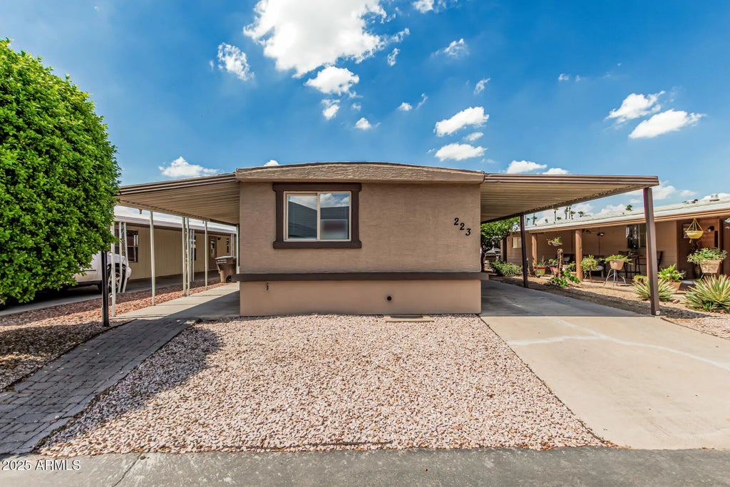 6812 N Polk Street (unit 223), Phoenix