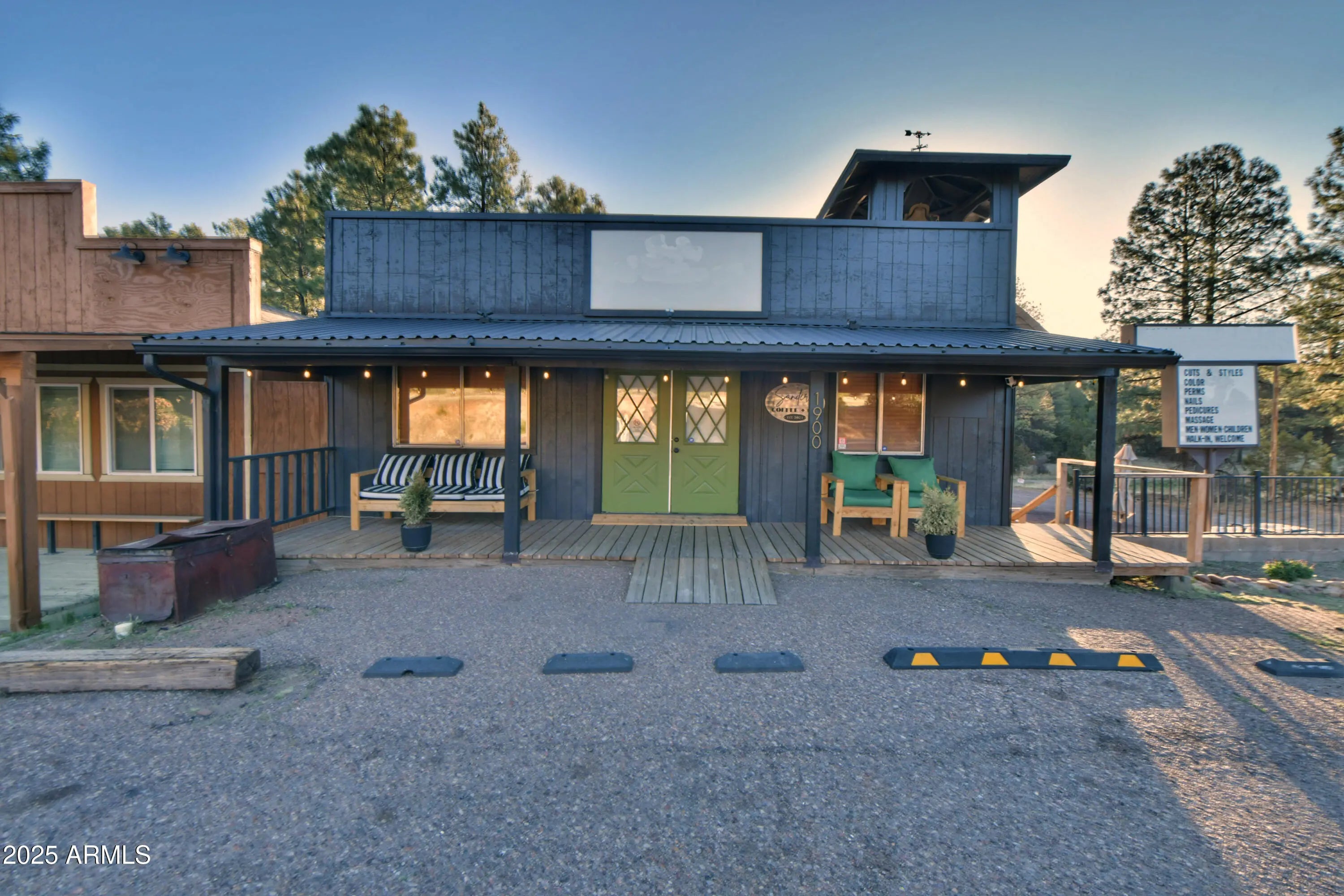 Photo of Listing #6878402