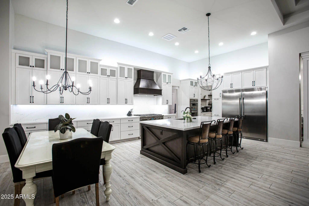 18814 E Country Meadows Court, Queen Creek