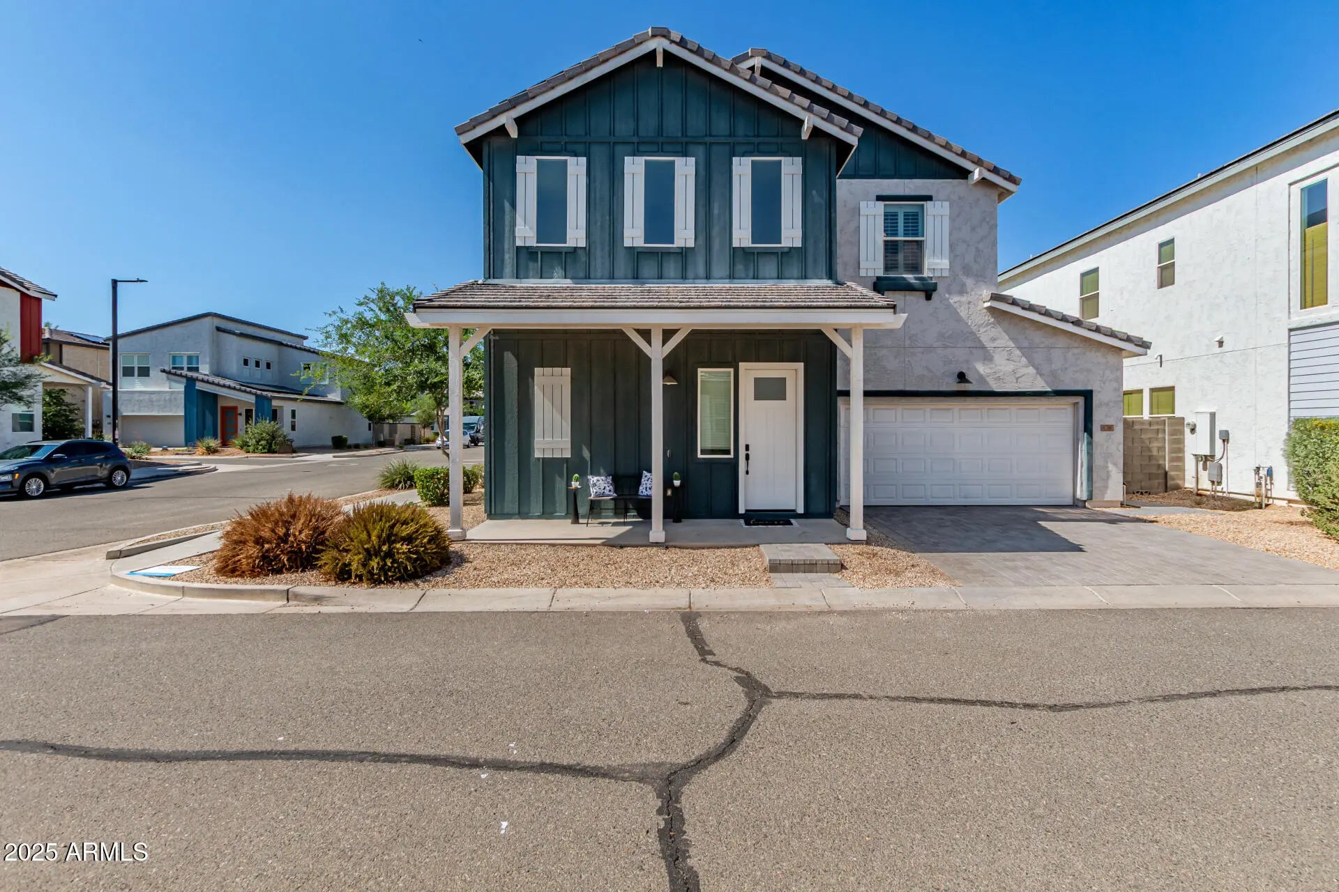 Photo of Listing #6878098