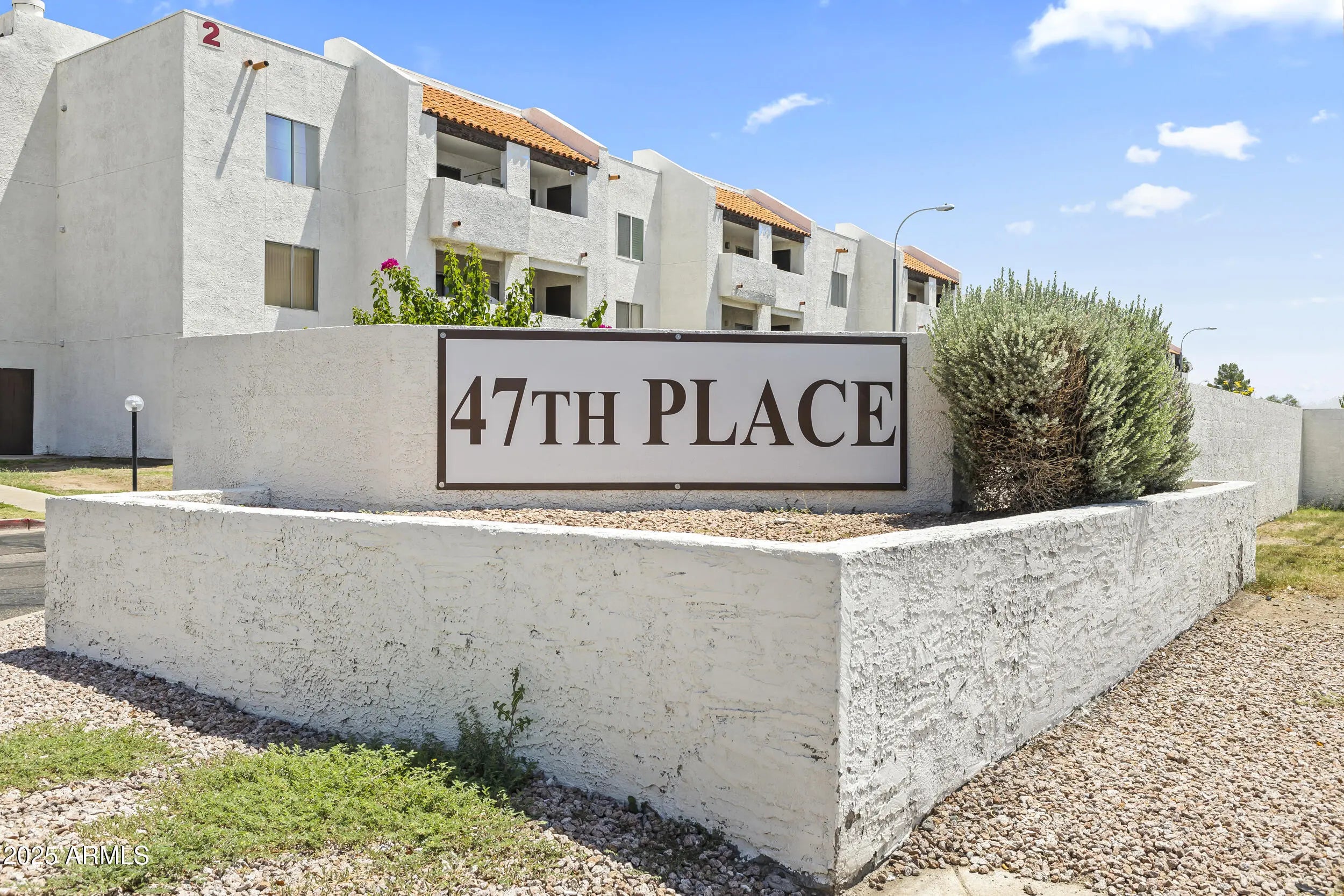 Photo of Listing #6947039