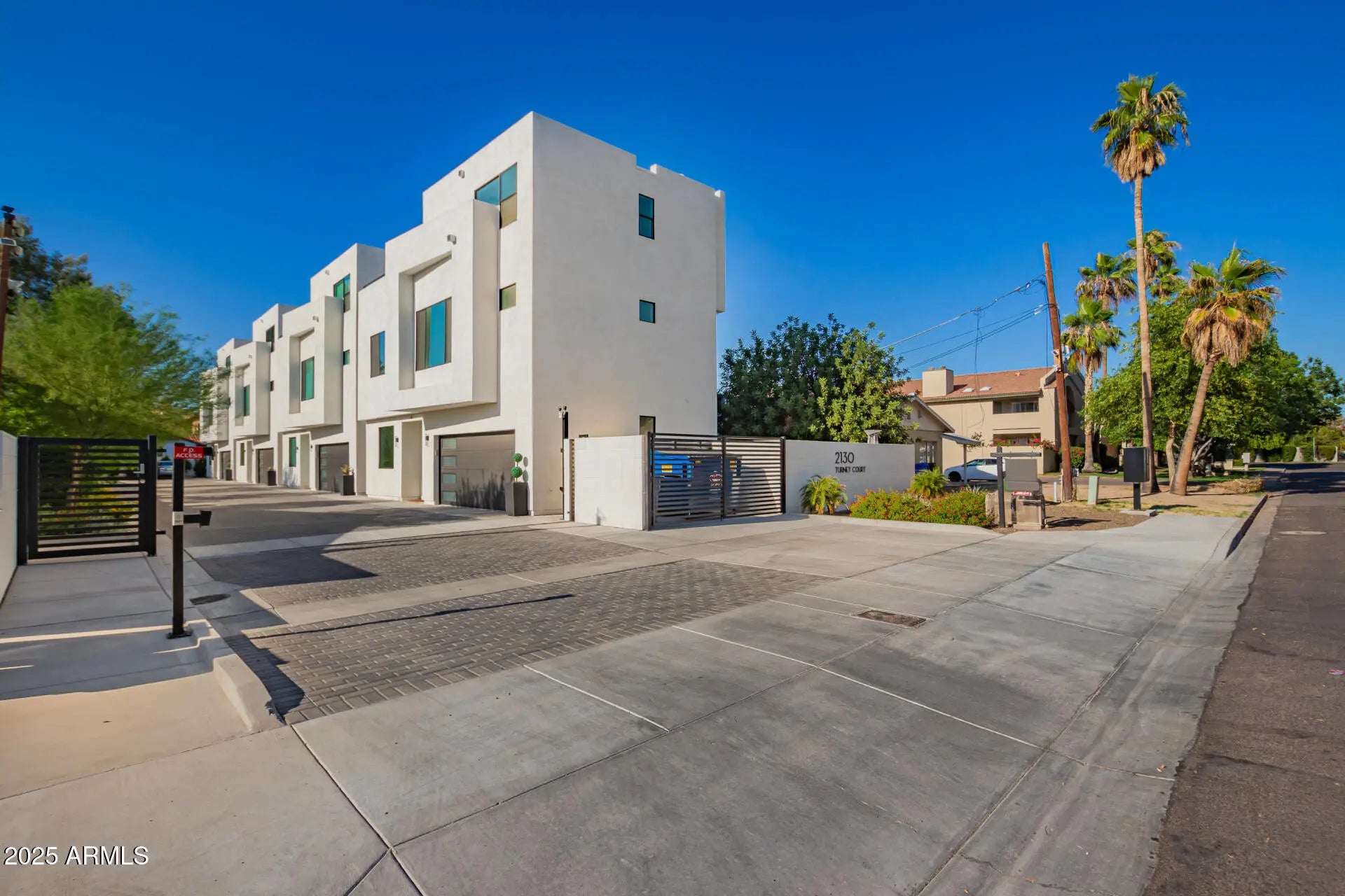 Photo of Listing #6883128