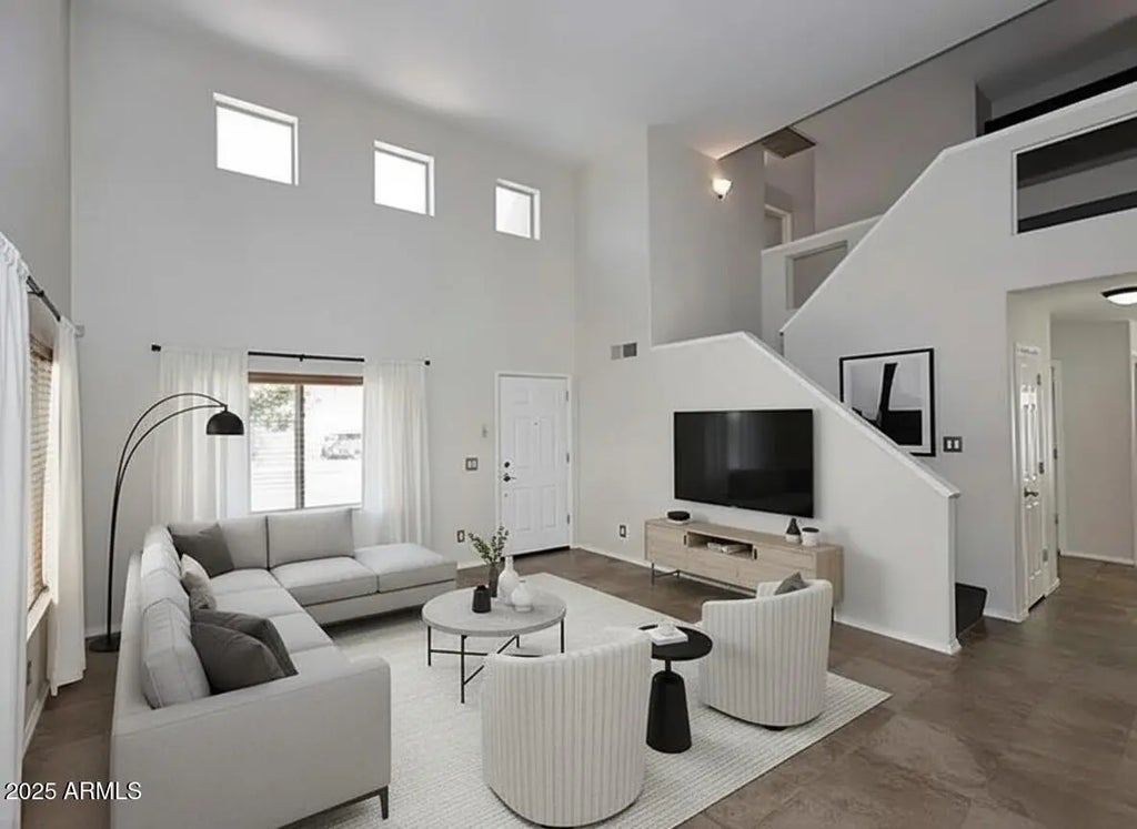 1640 W Gail Drive, Chandler