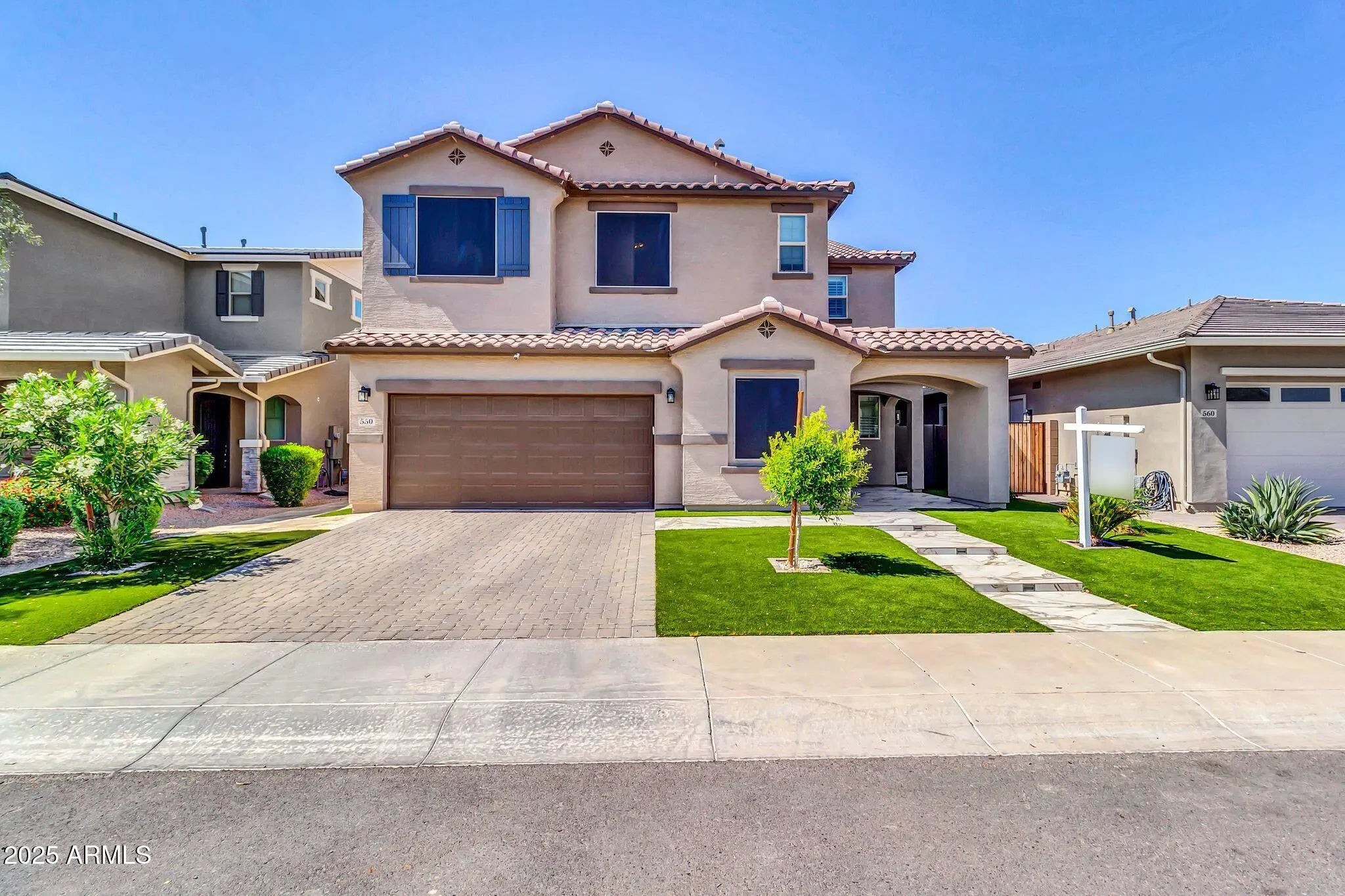 Photo of Listing #6876562