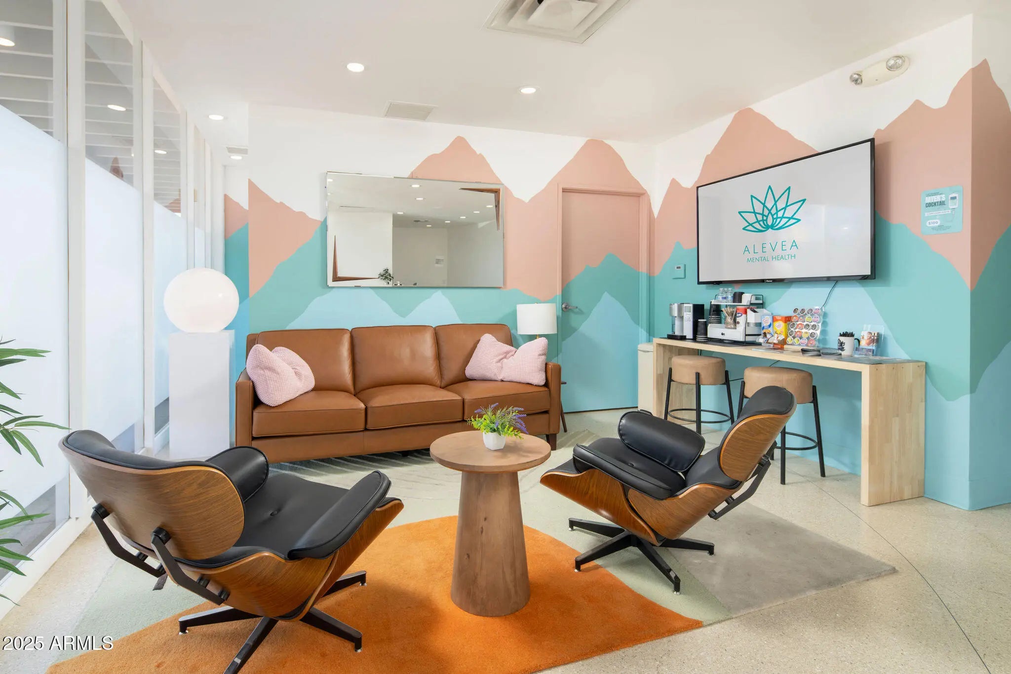 Photo of Listing #6880190