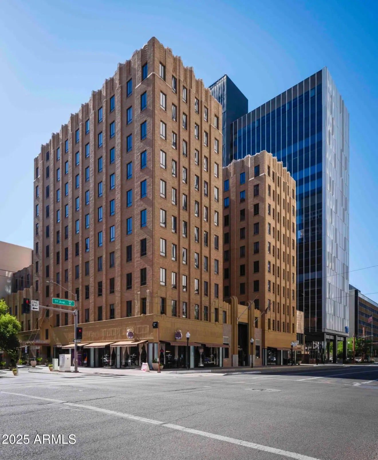 Photo of Listing #6876214